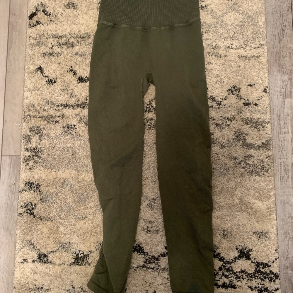 New without Tags Size M/L - Picture 2 of 5